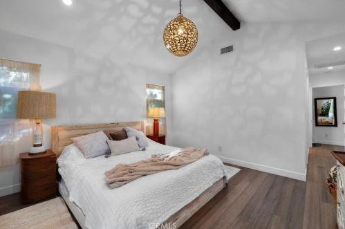 20020 Donora Ave, Torrance CA  90503-1910 exterior