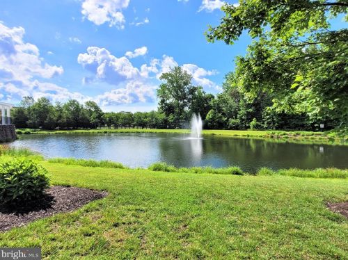 16399 Kramer Estate Dr, Woodbridge VA  22191-6003 exterior
