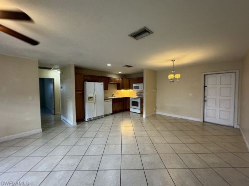 617 47th St, Cape Coral, FL 33904-5507