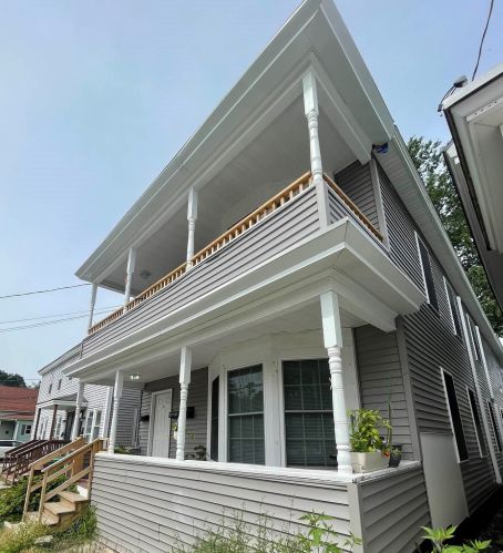 1 Chestnut St, Rochester, NH 03867-2609