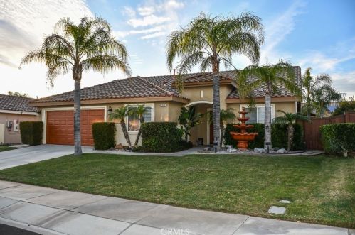 1265 Larkspur Ln, Beaumont CA  92223-2091 exterior