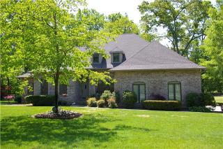 2015 Country Club Dr, Tullahoma, TN 37388-4843