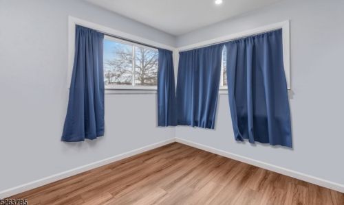 16 Rainier Rd, Fanwood NJ  07023-1416 exterior