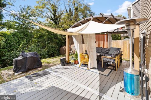 99 Nathaniel Dr, Charles Town WV  25414-1290 exterior