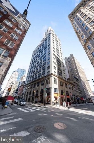 1425 Locust St, Philadelphia PA  19102-3832 exterior