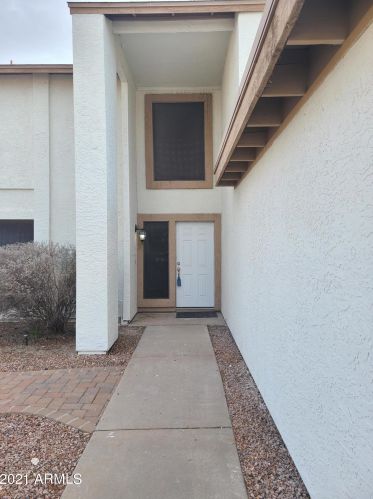 18669 43rd Dr, Glendale, AZ 85308-4405