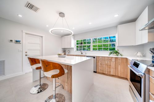 510 Gardenia Ter, Delray Beach FL  33444-1715 exterior