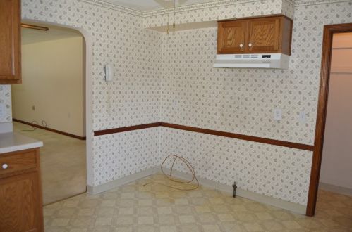 1351 Strawn Ave, New Kensington PA  15068-5735 exterior