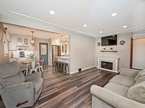 119 Alcott Dr, Sewickley PA  15143-9527 exterior