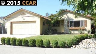 913 Flint Ave, Concord, CA 94518-2514
