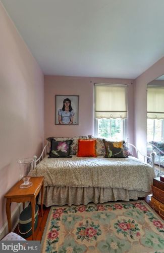 233 Union St, Kennett Sq PA  19348-3330 exterior