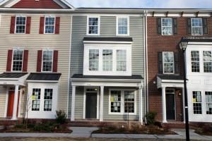 246 Paradise Dr, Portsmouth, VA 23701-2742