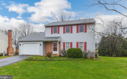 870 Leesport Ave, Dauberville, PA 19533-9518