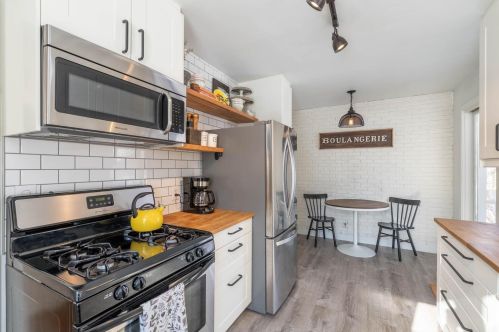 6845 James Ave, Minneapolis MN 55423-2146 exterior