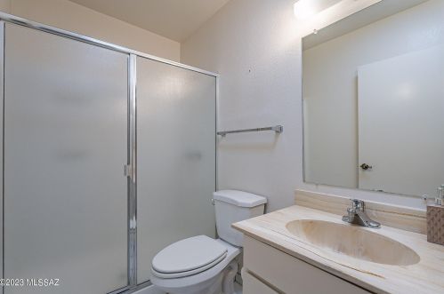 1176 Alpine Cir, Green Valley AZ 85614-1830 exterior