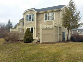 12 Boulevard Dr, Danbury CT  06810-7241 exterior