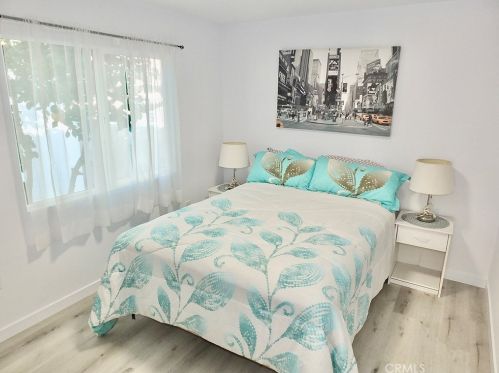 6820 Motz St, Paramount CA  90723-4741 exterior