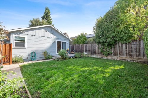 322 Beresford Ave, Redwood City CA  94061-3506 exterior