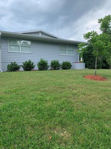 802 Pne Tree Ct, Deland FL  32724-2920 exterior