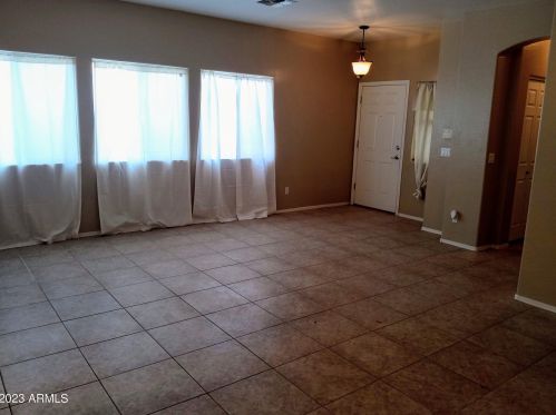 6072 257th Ave, Buckeye, AZ 85326-2155