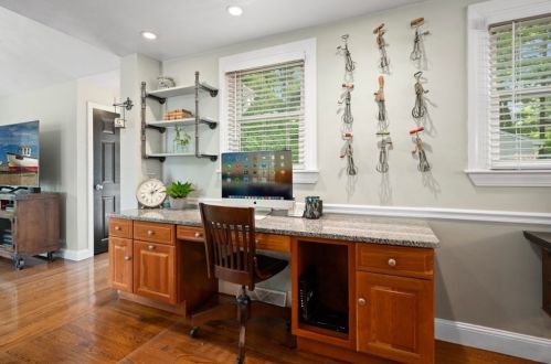 175 Central St, North Reading MA 01864-1721 exterior