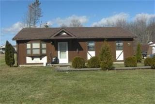 10113 Tallmadge Rd, Diamond, OH 44412-9786