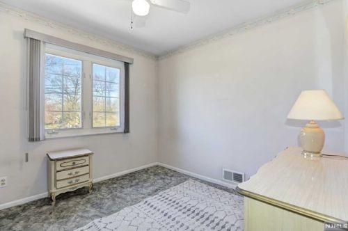 97 Woodland Ave, Verona NJ  07044-2207 exterior