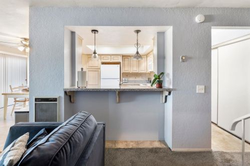 704 Silver Dr, Vista CA  92083-4243 exterior