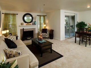 4250 Lake Sammamish Pkwy, Redmond WA  98052-7104 exterior