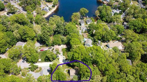 37 James St, Salem, NH 03079-1670