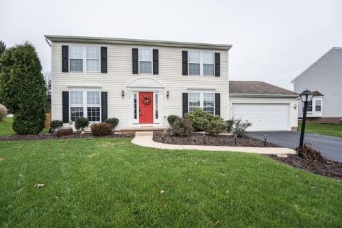 505 Shadow Ct, Gibsonia, PA 15044-7801