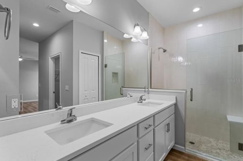 2122 Kumquat Dr, Edgewater FL  32141-5714 exterior