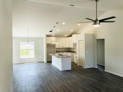 3105 Tena Ave, Lehigh Acres, FL 33976-3431