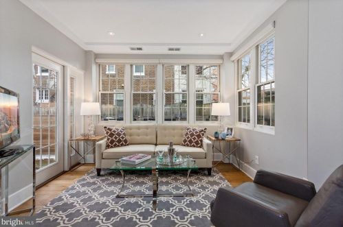 2926 Porter St, Washington, DC 20008-3200
