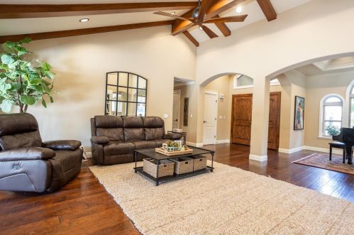 9918 Poppy Hills Dr, Valley Home CA 95361-9617 exterior