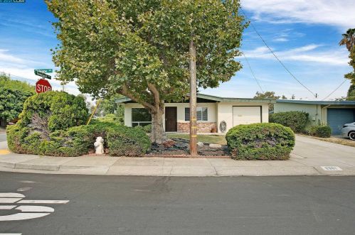 2301 Orleans Dr, Pinole CA  94564-1645 exterior