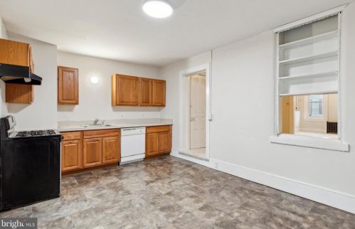 345 Chestnut St, Pottstown PA  19464-5638 exterior