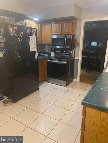 230 Forrestal Dr, Bear DE  19701-1668 exterior