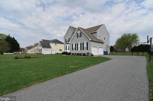 14 Darby Cir, Dover, DE 19904-6000