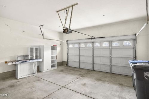 3870 Shakespeare Dr, Oxnard CA  93033-6868 exterior