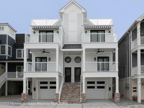 22 Church St, Locust NJ  07760-2104 exterior