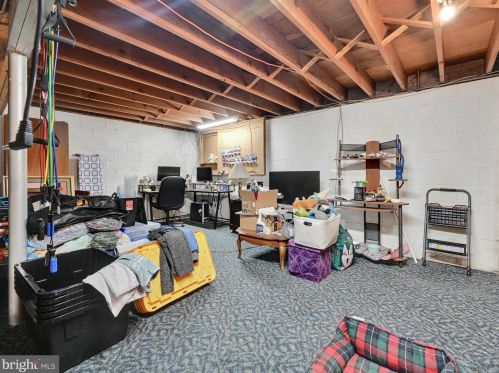 1246 Adams St, Pottstown PA  19464-2402 exterior