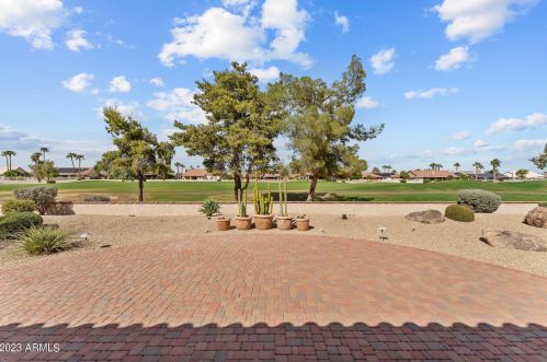 14612 White Wood Dr, Sun City, AZ 85375-5940