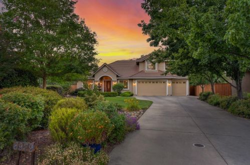 6929 Thayer Way, Citrus Heights, CA 95662-3447
