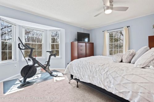 76 Players Cir, Tinton Falls NJ  07724-3805 exterior