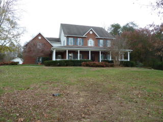 9216 Hills Rd, Knoxville, TN 37938-1905