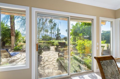 150 Kavenish Dr, Rancho Mirage CA  92270-3228 exterior