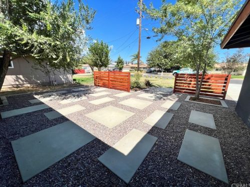 1167 Michigan Ave, Beaumont CA  92223-1966 exterior