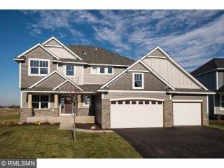 1654 Hunters Ridge Ln, Lino Lakes, MN 55038-6050