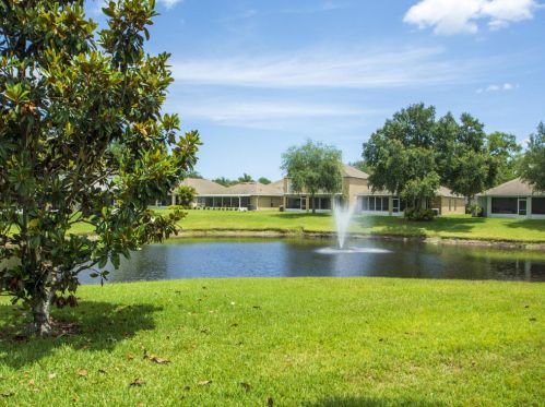 1220 25th Ter, Vero Beach FL 32968-5068 exterior